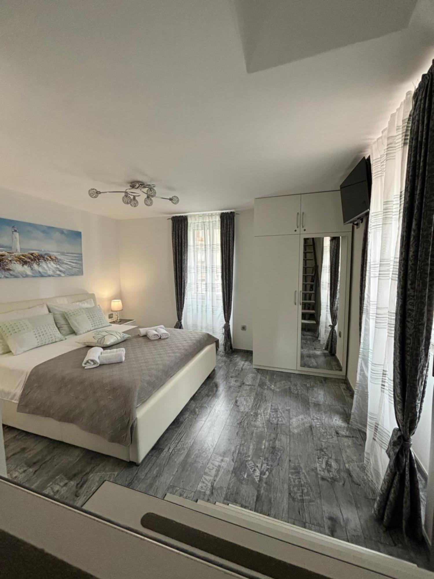 Apartment Cvita Сплит Экстерьер фото